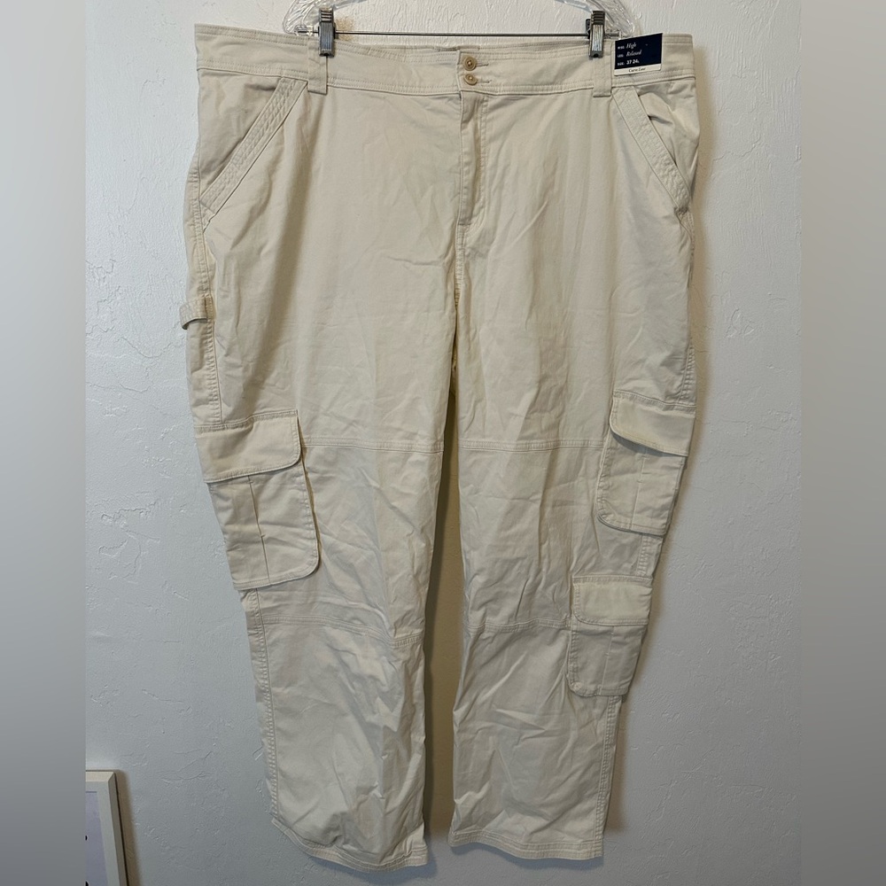 NWT Abercrombie & Fitch Curve Love Relaxed Cargo Pant 37/24 Long Off White Beige